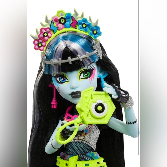 Nwt  Monster High Frankie Stein Mattel - Picture 4 of 5